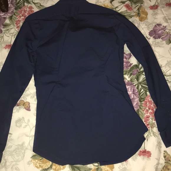 Long sleeve button down shirt - Picture 2 of 3